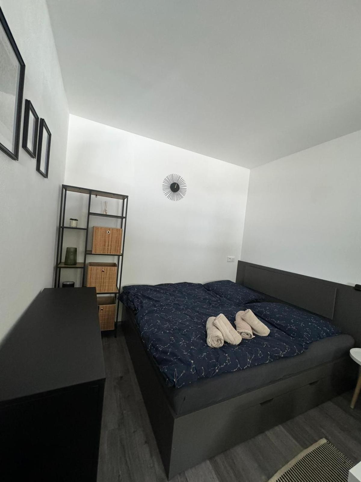 Hobiti Apartman - Sam Rathschlag エクステリア 写真